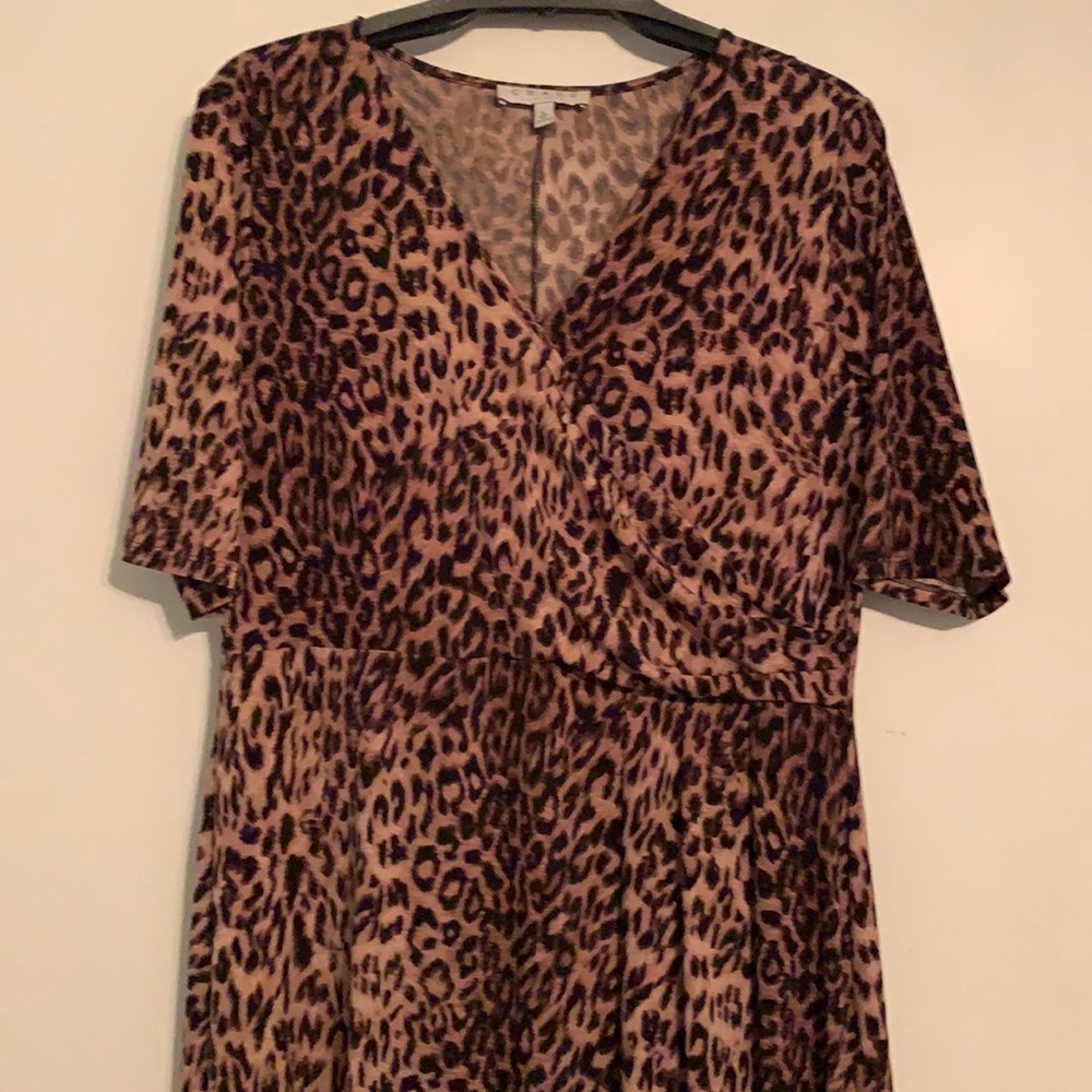 Chaus leopard print dress